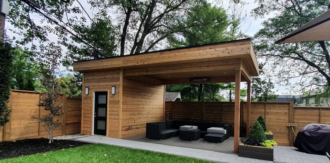 cabana and outdoor dining patio