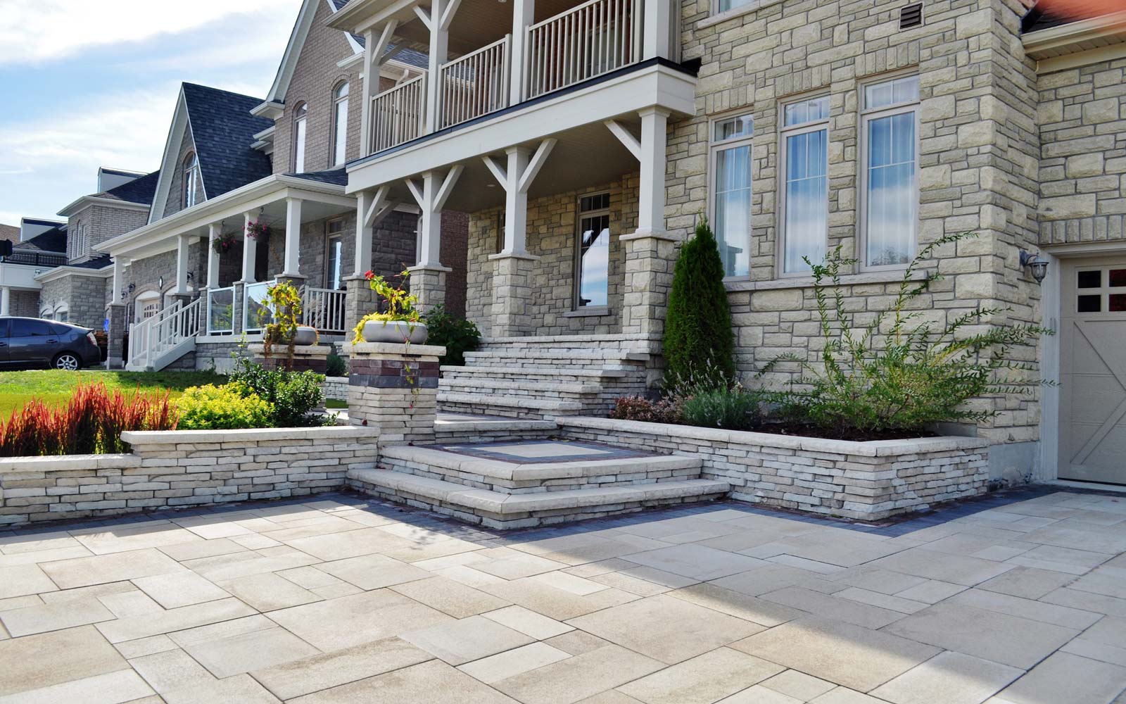 Welcoming Main Entrance Design in Barrie by Professionals